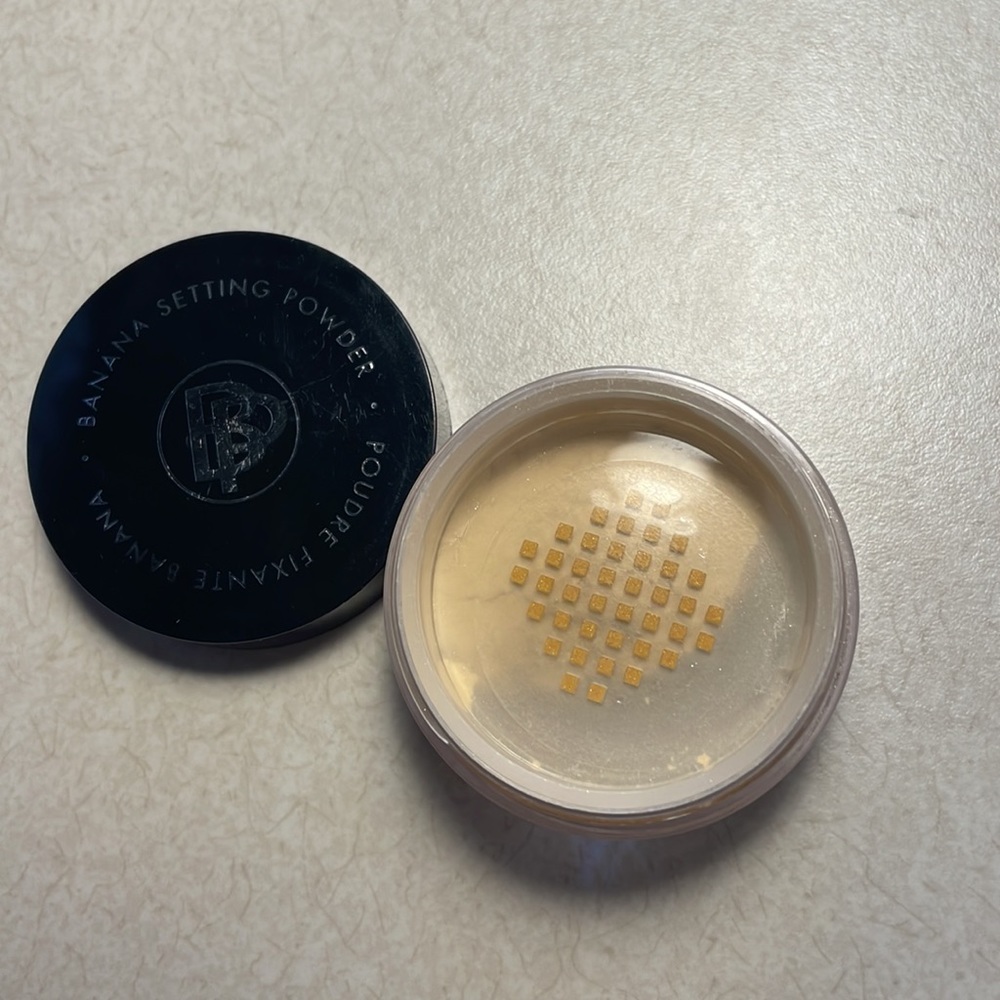 Bellapierre BANANA Setting Powder Medium - Picture 3 of 3